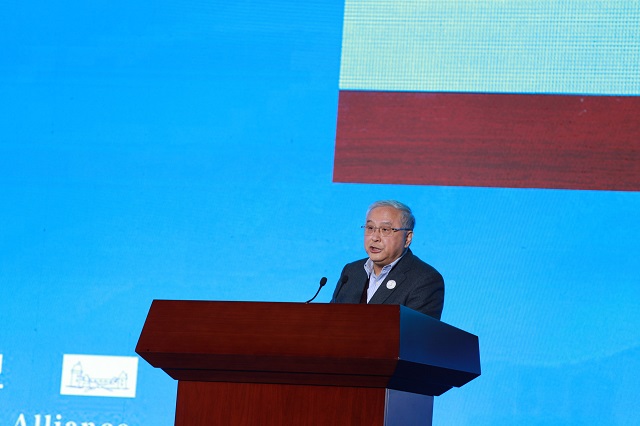 23204433ekvl.jpg